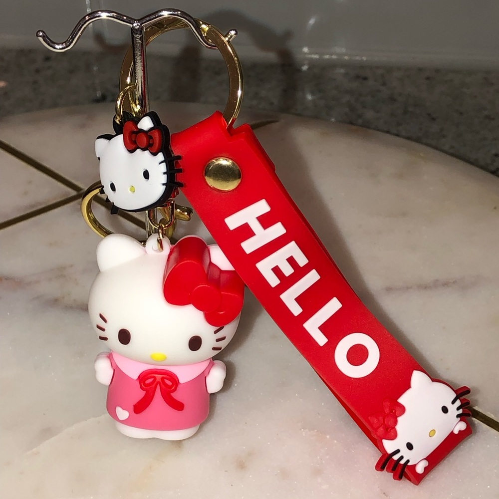 ✨NWT✨ Hello Kitty Sanrio Keychain Bag Ornament Toy Gift Wristlet Red Pink Theme